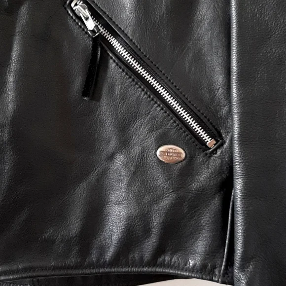 Harley Davidson Black Leather Jacket - Picture 3 of 10